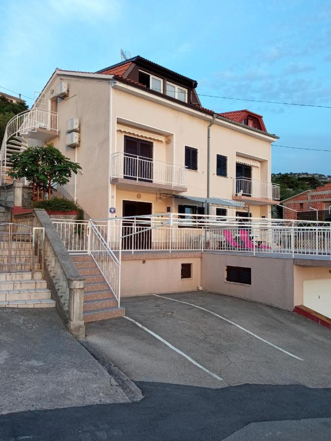 Apartmani Hotko Sveti Juraj Exterior foto