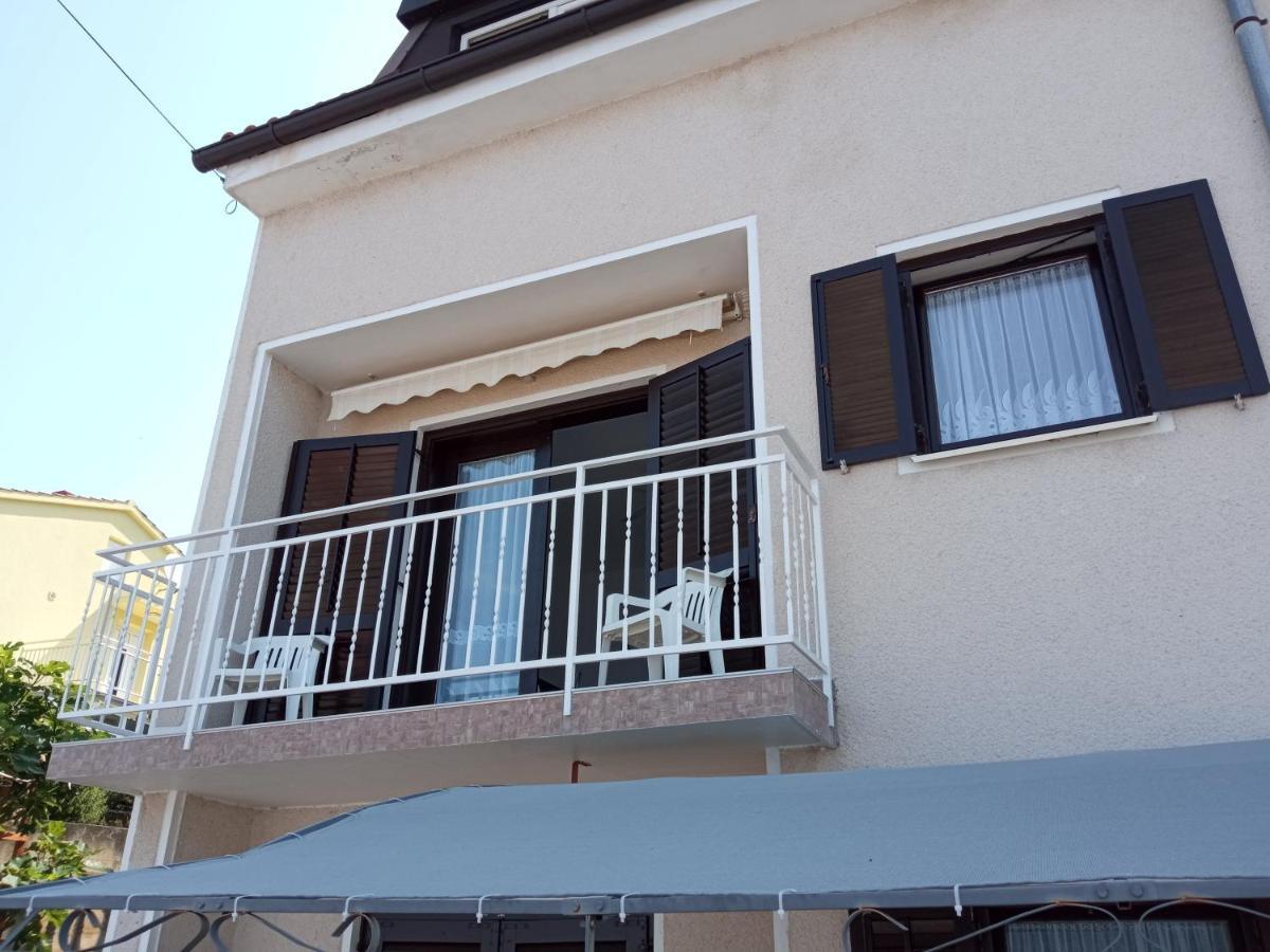 Apartmani Hotko Sveti Juraj Exterior foto